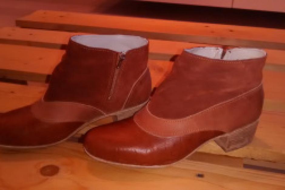 schoen